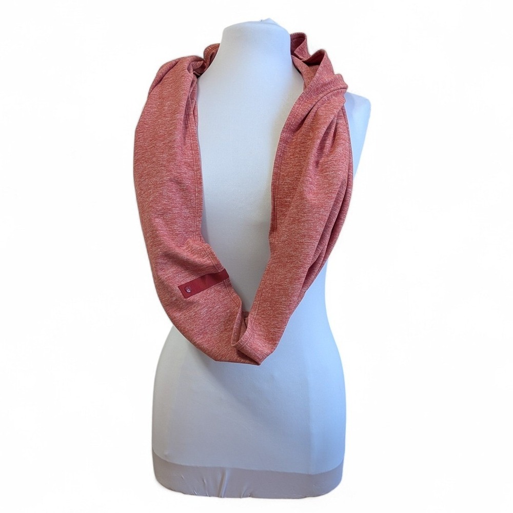 Lululemon Vinyasa Snap Button Convertible Customizable Infinity Scarf Wrap Red - Picture 2 of 6
